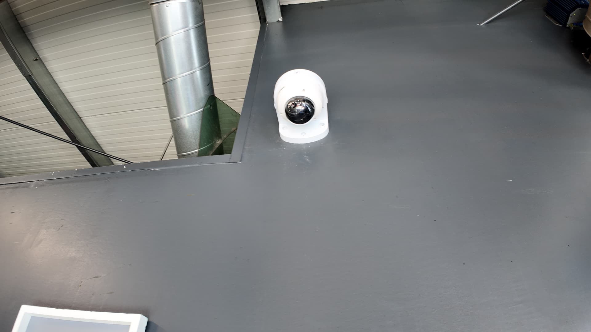 Kamera im Showroom-Bereich