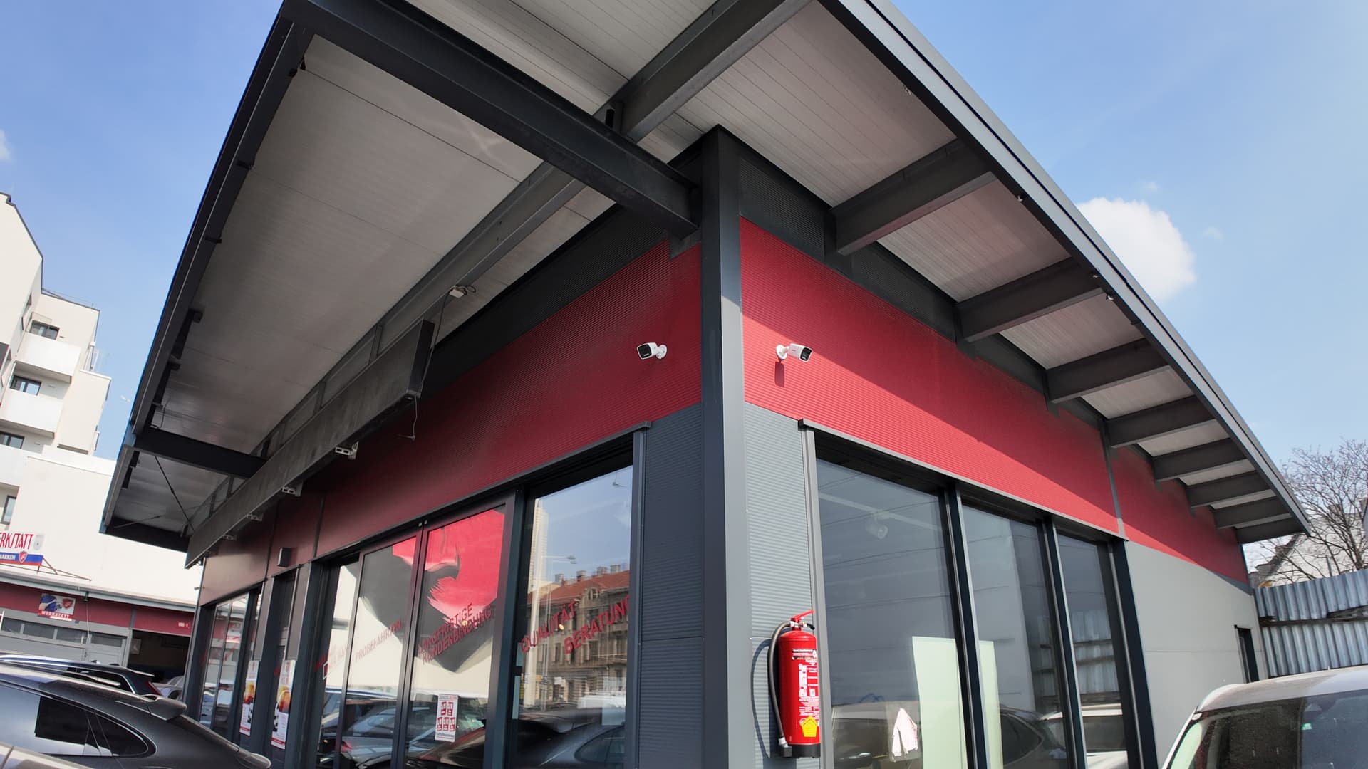 Außenkamera Einfahrt und Abstellfläche